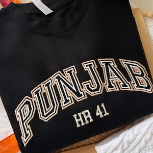 Punjab Distrikt bestickter Hoodie oder Rundhalsausschnitt | Punjabi Distrikt Code Pullover | Kulturelle Stolz Geschenk