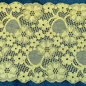 Qualität Hell Gelb Floral Öse Breite Stretch Spitzenbesatz 6,5 "/16,5 cms - 2 Meter