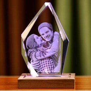 Custom 3D Crystal Photo, Mothers Day Personalized Gifts for Mom with Your Own Picture, 3D Laser Etched Picture, Engraved Crystal Mom Gifts