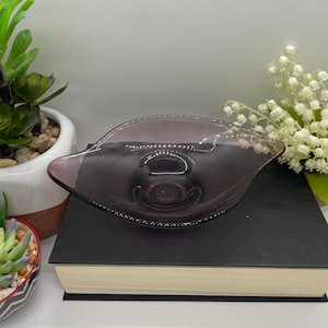 small Viking glass epic amethyst wave dish