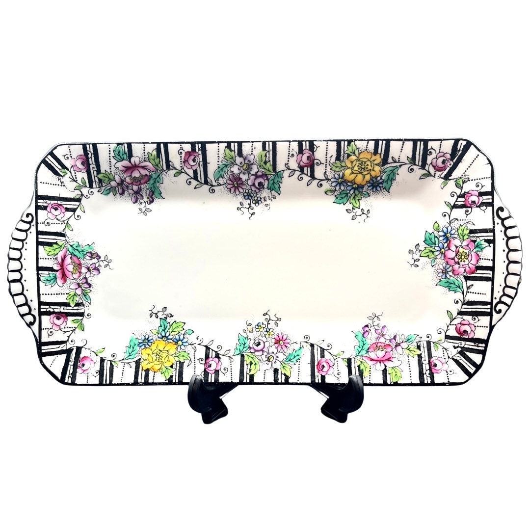 Vintage Duchess Bone China England Floral Garden,orient Pattern,handled