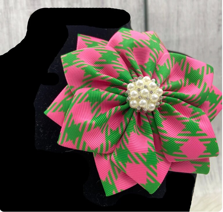 Alpha Kappa Alpha Pink and Green Brooch Pin - Etsy