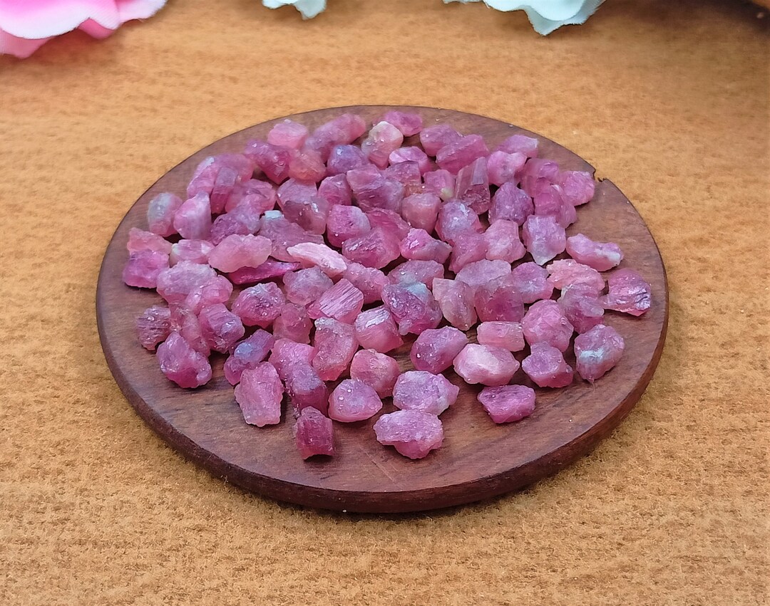 Rew Pink 10 Pcs Raw Pink Tourmaline Stones | Mini Rough Gemstone Nuggets 5–7mm ...