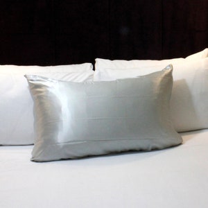 Pure Mulberry Silk Pillowcase | Best Silk Pillowcase | Silk Silver Pillowcase with Hidden Zipper | Anti Ageing | Anti Frizz |22 Mommesilk|