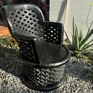 Bamileke Hand-Carved Chief Chair, African Antiques, Vintage Cameroon Handcrafted Chair, Bamileke African Club Chair, Tribal Chair, Arm Chair