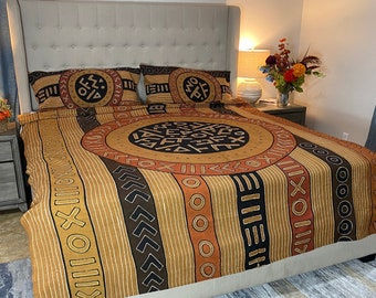 Handmade African Mud Cloth Bedding Set: King Size Boho Blanket + 2 Pillowcases