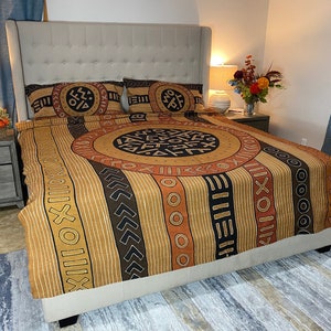 African Sign Mud Cloth| Bogolan King Size Traditional Handmade Bedding Set| Bohemian Bed| Made in Mali| 2 Pillowcases one Blanket