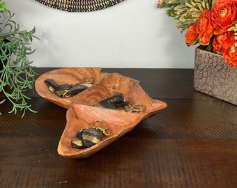 An Africa Wooden Plate| Serving Tray | Snack Tray | Eco Plate |Gift Idea| Nut Platter |Housewarming Decorative Wooden Platter |Gift for Her.