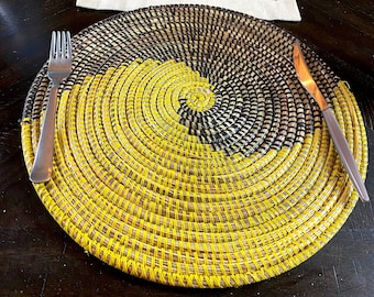 Black Yellow African Senegalese Boho Woven Seagrass Placemats/Natural Wicker Round Basket/ Decorative Hanging Plates/ Hanging Wall Decor