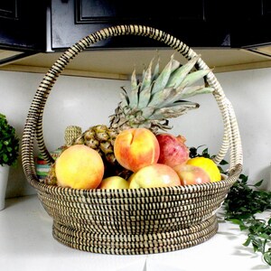 Brown Senegalese  Woven Wicker Fruit Basket, African Basket, Decorative Woven Bowl, Boho Wall Deco, Basket for Dinning, Serving basket