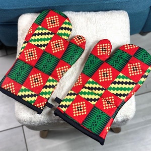 African Ankara Oven Mitts| Linen Kitchen Gloves| Linen Oven Mitt| Kitchen Accessory Décor| Baking Gift| Gift for Her| Cotton Kitchen Mittens