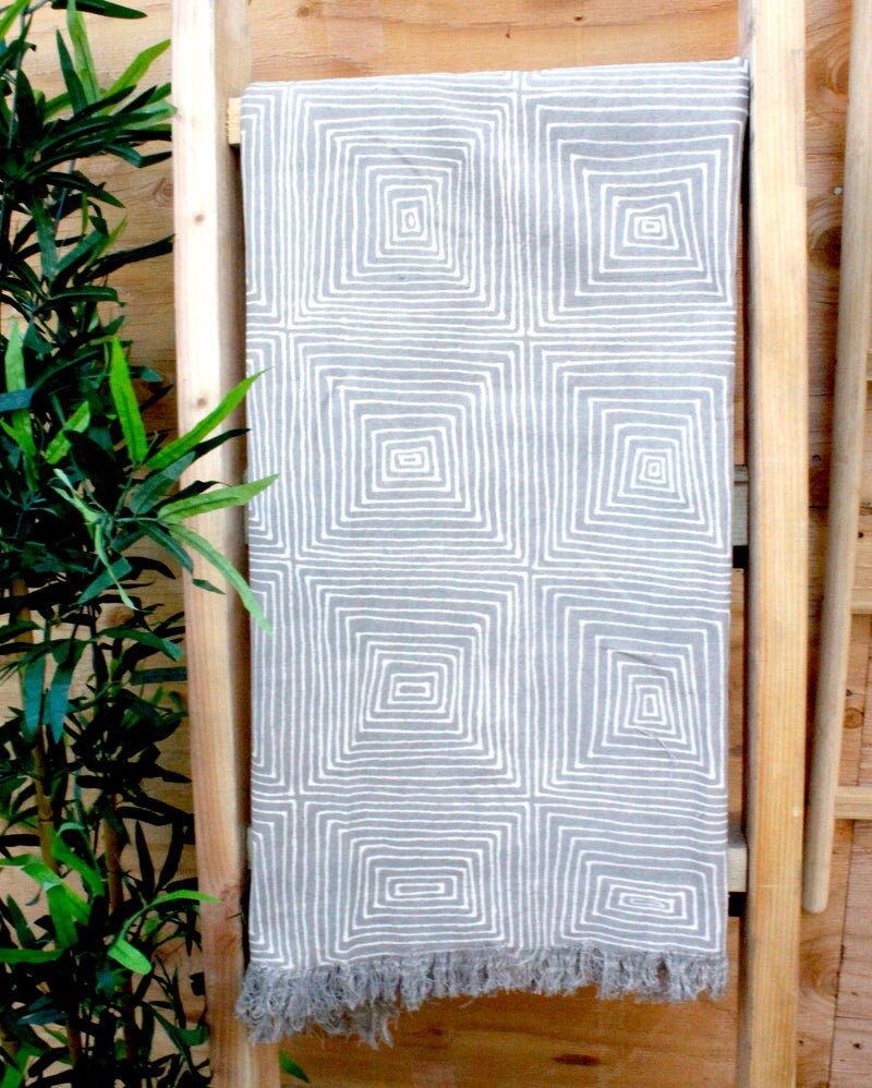 Ethnic Mud Cloth Cotton Throw Blanket Designer Gray Shawl Wrap Handmade Blanket 