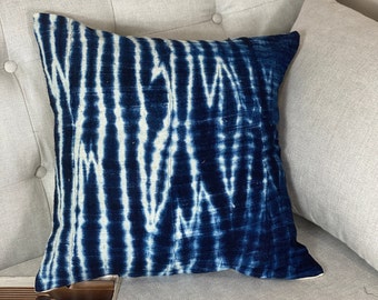 Line African Indigo Pillow Cushion Cover| Blue Mudcloth Pillowcase| Denim Pillow| Boho Hippie Decor| Handmade Pillow| Tie dye Blue Indigo|