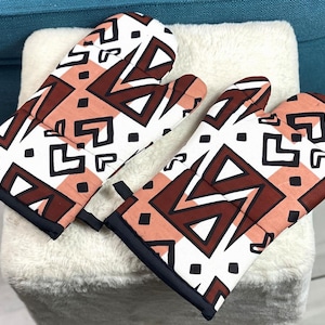 Mudcloth Print Oven Mitts| Linen Kitchen Gloves| Linen Oven Mitt| Kitchen Accessory Décor| Baking Gift| Gift for Her| Cotton Kitchen Mittens