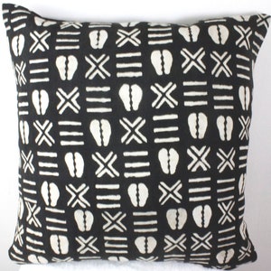 Copricuscino in tessuto di fango nero a doppia faccia/federa in tessuto di fango/cuscino per divano/tessuti tradizionali africani Bogolan/cuscino decorativo fatto a mano