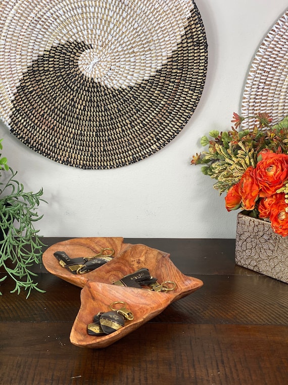 Spetebo Mango - Vassoio in legno rotondo – 38 cm – Piatto da portata decorativo per alimenti – in legno, frutta e verdura, candele, vassoio per gioielli, piatto massiccio