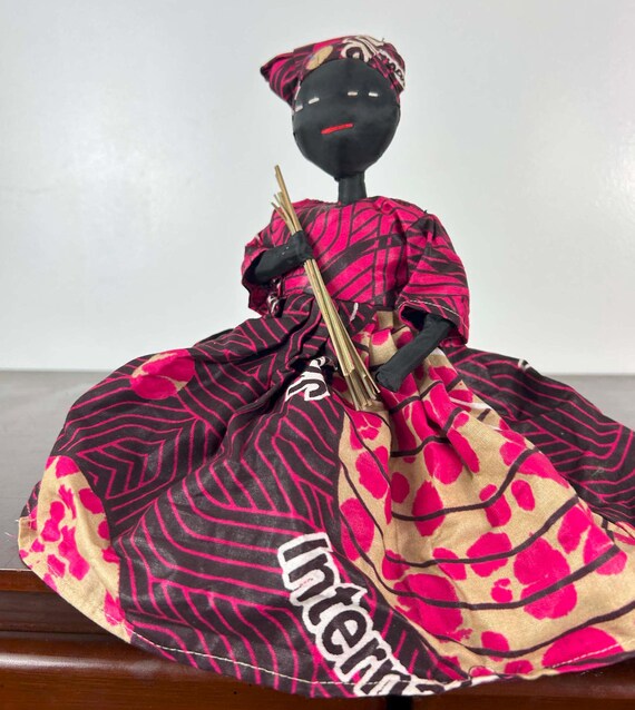 Vintage Ethnic Dolls Hand‎ Painted Face Collectible Clothe Dress Woman Female Vintage Ethnic Dolls Hand Painted Face Collectible Clothe  main image 4