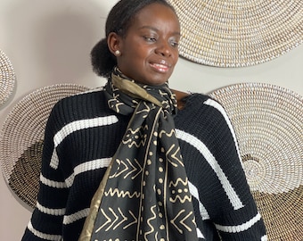 Hand-Painted African Mudcloth Scarf: Black & White Bogolan