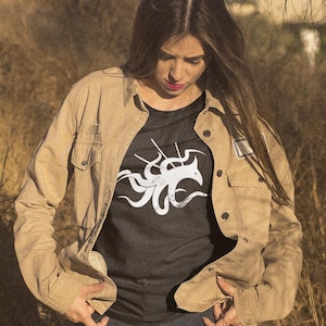 Death Stranding Magellan Vintage T-Shirt | Classic Unisex Tee | Perfect Gift for any DS fan | Printed in the USA