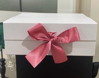 Weiße Box Pink RIBBON Starre Magnetbox / schlichte leere Box / Geschenkkorb / Geschenkbox / Brautjungfer Box / / Zubehör / Unvollkommenheiten