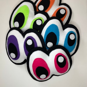 Halloween Eyeball Wreath Attachment, Halloween decor, felt attachment for wreath garland halloween tree or door, wall hanging, home accents