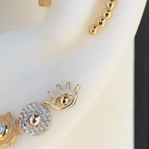 14K Solid Yellow, Rose, White Gold Eye with Lashes Piercing, Body Jewelry, 25g Threadless pin, 14g or 16g Threaded pins