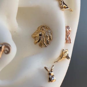 14K Solid Yellow, Rose, White Gold Lion Piercing, Body Jewelry, 25g Threadless pin, 14g or 16g Threaded pins