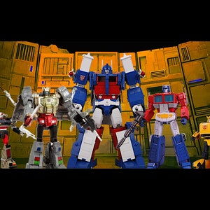 New Hasbro Takara G1 Masterpiece Transformers Generations Studio Series Orange Autobot Action Figure Diorama Backdrop- No figures Included