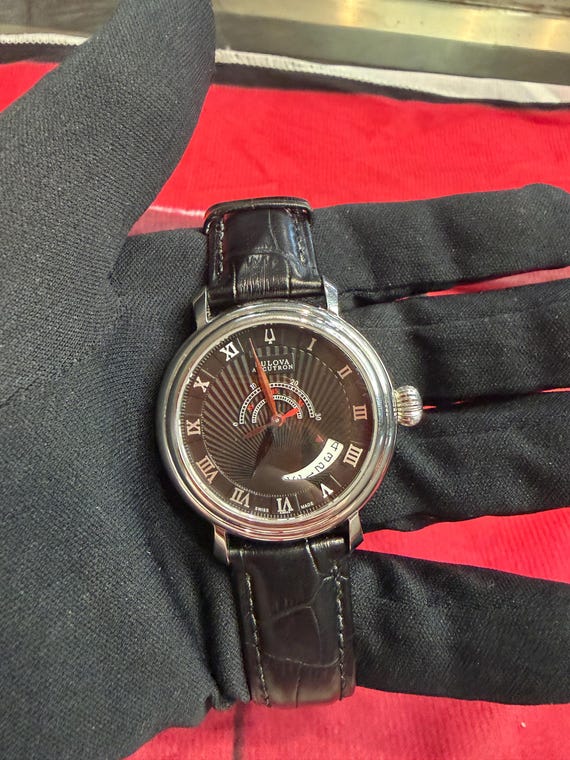 Bulova Accutron Amerigo
