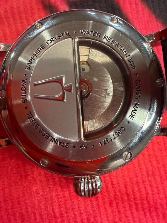 Bulova Accutron Amerigo View 2