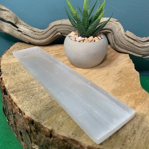 Selenite Charging Plate (20cm): Crystal Cleansing Bar, Peace & Clarity