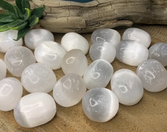 Selenite Tumbled Stone large, Canadian Seller, Fast Shipping!