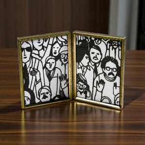 Vintage Folding Double Photo Frame Brass Tone Hinged Glass Picture Holder Ornate Decor