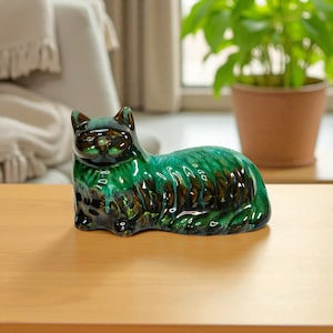 Vintage Blue Mountain Pottery Cat Figurine – 7.5&quot; Long Drip Glaze Sculpture