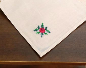 Vintage Embroidered Linen Napkins Set of 5 Cross Stitch Floral