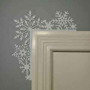 Snowflake Door Decoration (New Acrylic Material)