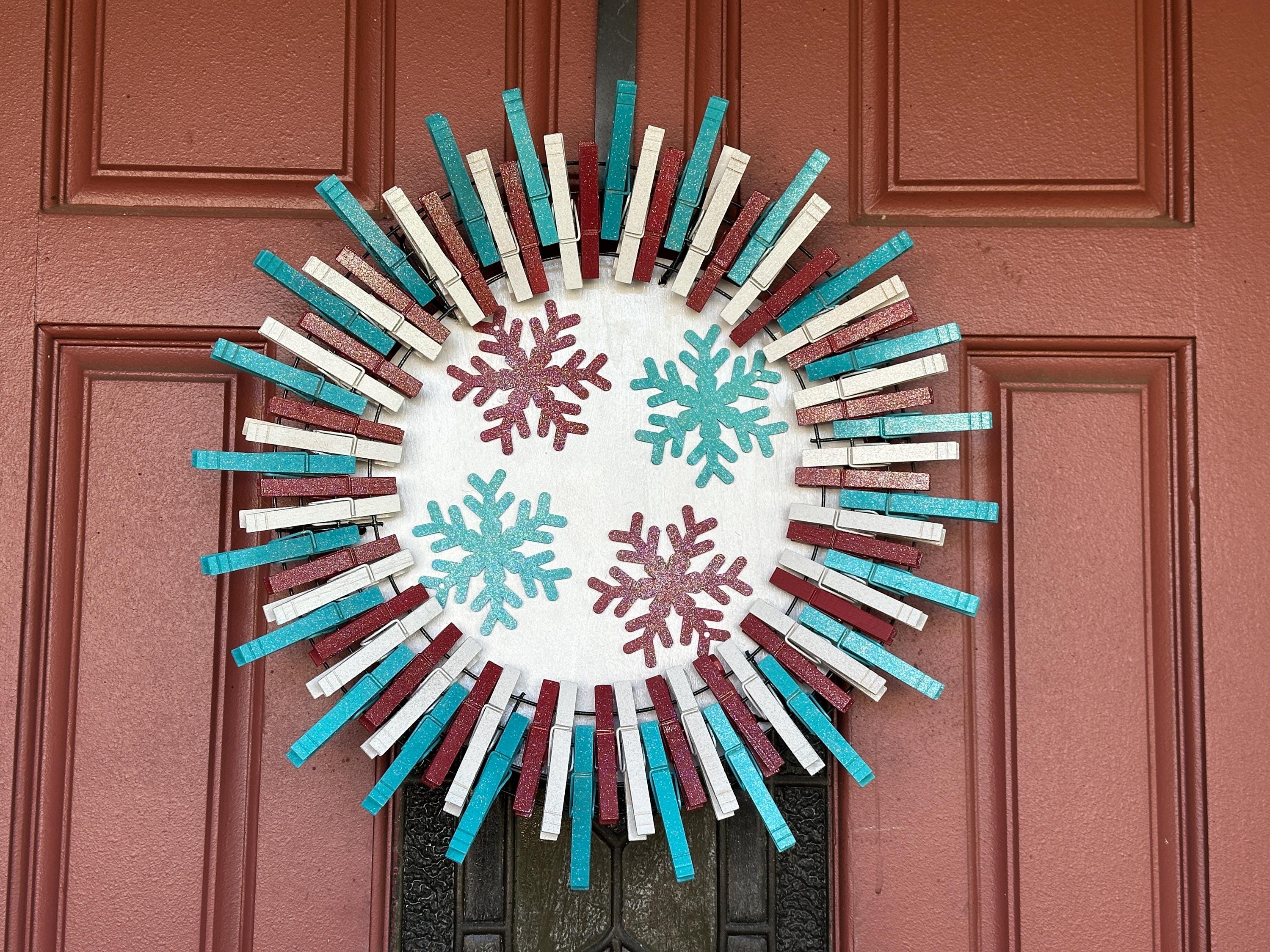 Christmas Snowflake Clothespin Wreath - Etsy