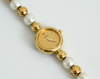 Vintage Seiko Gold Pearl Bracelet Watch, Elegant Round Dial Quartz Jewelry