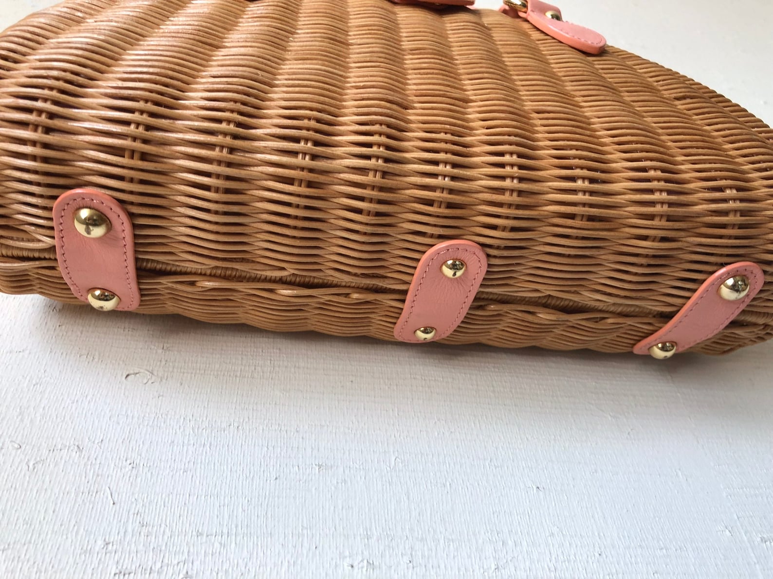 Summery and charming rattan clutch bag that is ideal for all Etsy