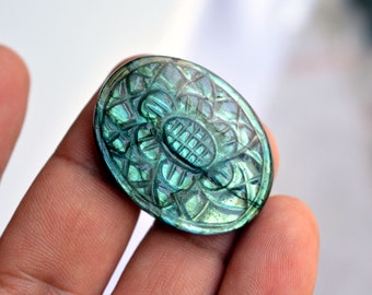 Hand Carving, Multi Fire Labradorite, Flower Hand Carved, Labradorite Carved Gemstone, Labradorite Carving, 26x34mm, 50 Carat