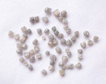 Diamantwürfel, 3 mm - 4 mm, konfliktfrei, Rohdiamantbox, ungeschliffener grauer Diamant, Diamant für Schmuck, 5 Stück