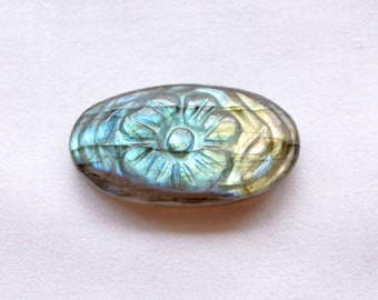 Labradorite Carving, 41 Carat, Labradorite Carved Gemstone, Hand Carved, Blue Fire Stone, Hand Carving, Gemstone For Jewelry, 17x31mm