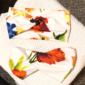 White Hawaiian headband