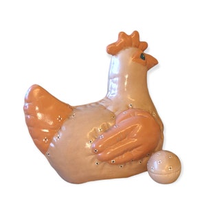 Vintage 1940&#39;s Ceramic Satin Glazed Chicken and Egg