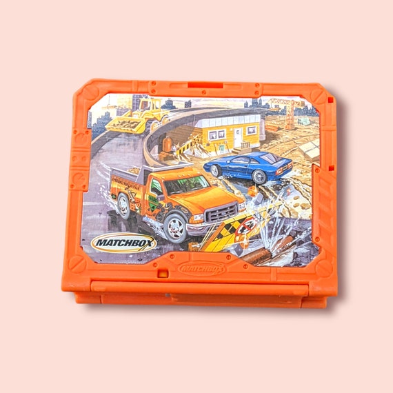 Vintage Matchbox Pop up Garage Playset 