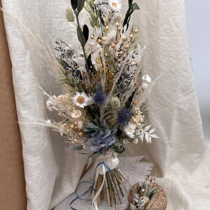 Bouquet de mariée de fleurs séchées bouquet oblong ou rond vert-blanc-bleu-jaune durable image 6