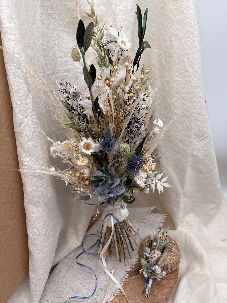 Bouquet de mariée de fleurs séchées bouquet oblong ou rond vert-blanc-bleu-jaune durable image 6