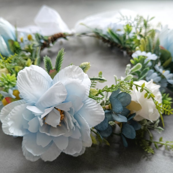 Dog Wedding Flower Collar, Blue Flower Wreath, Faux Greenery and Silk Flowers Wedding Crown, Flower Girls Wreath, Dog Birthday Attire
