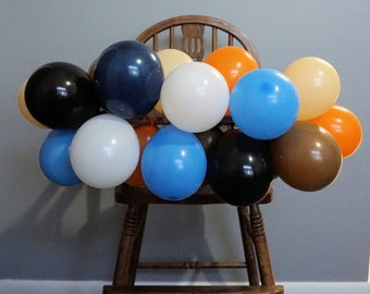 Bluey Theme Mini Highchair Balloon Garland| Blue and Orange Balloon Garland|Bluey Inspired Mini Balloon Garland|Balloon Garland Kit