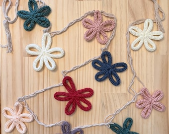 Knitted Flowers Garland / Floral Bunting / Icord Tricotin Flower Decor